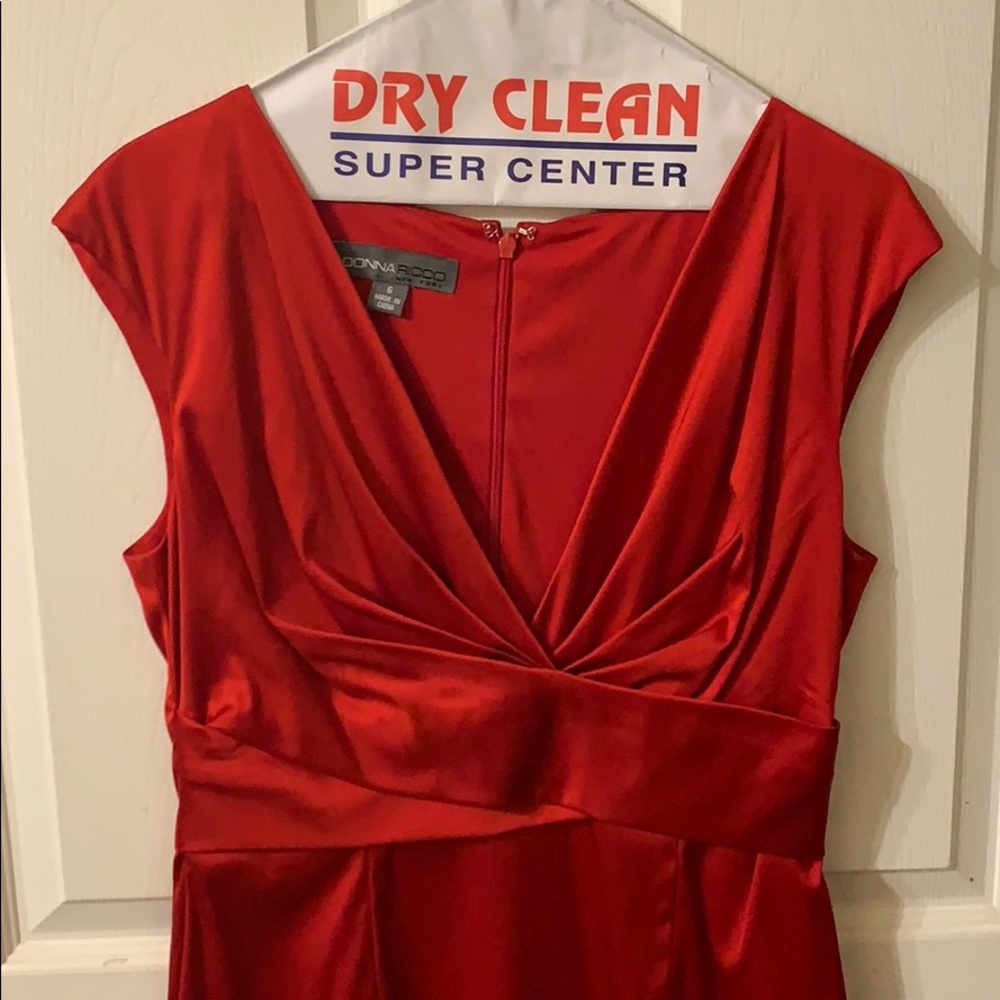 Donna Rocco Dress - Picture 2 of 2
